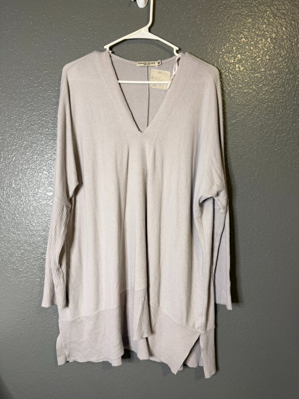 Chance or Fate XL Gray V Neck Oversized Tunic Sweater Dolman Sleeve Knit Top